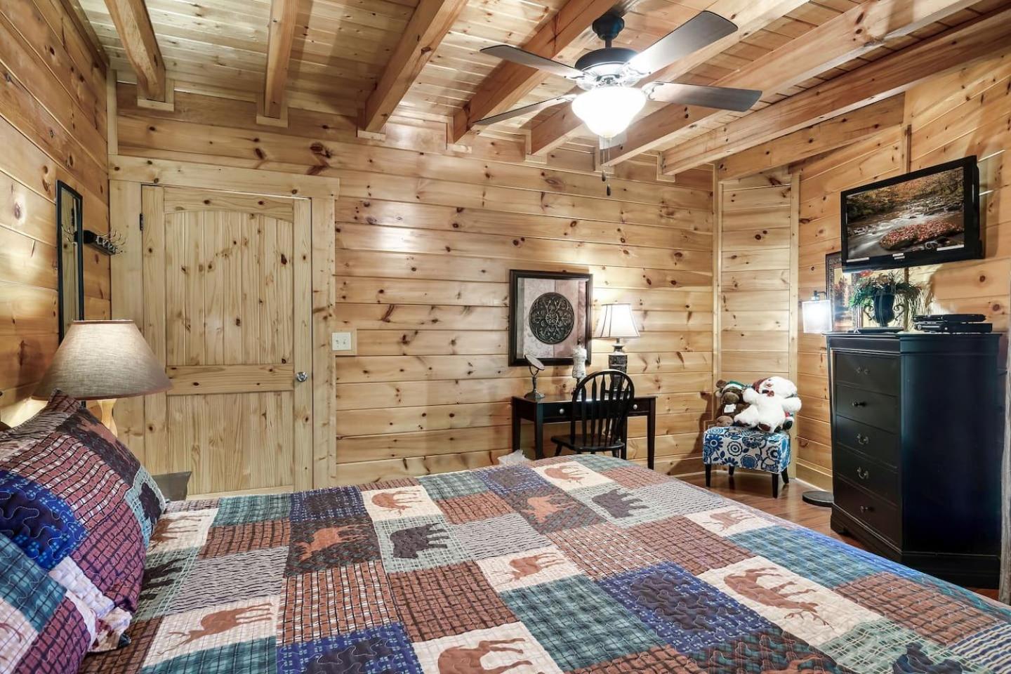Mountain View Family Cabin W Game Room & Pool Sevierville Bagian luar foto